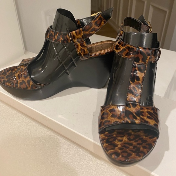 Giani Bini leopard print platform sandal size 8.5 - Picture 1 of 15